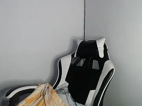 KathLovee webcam