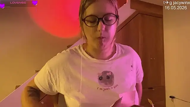 JacyWinslat webcam
