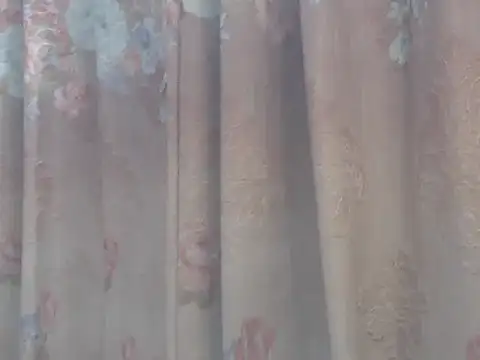 NancyRuvi webcam