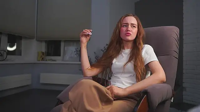 ElaineThomas webcam
