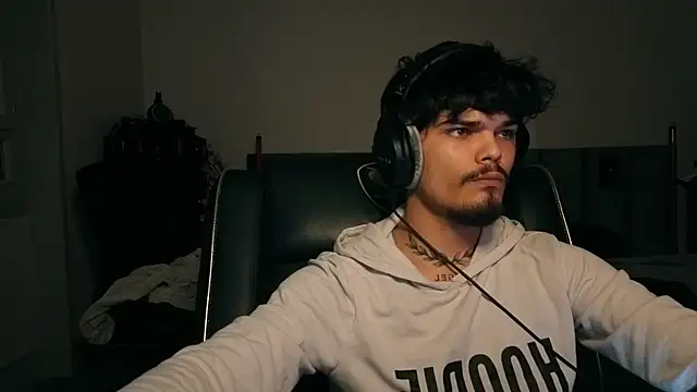 JordanShow webcam