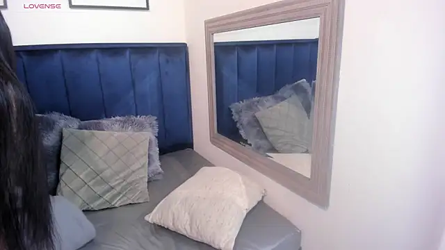 Kyla_Left webcam