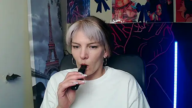 VanessaRey_ webcam
