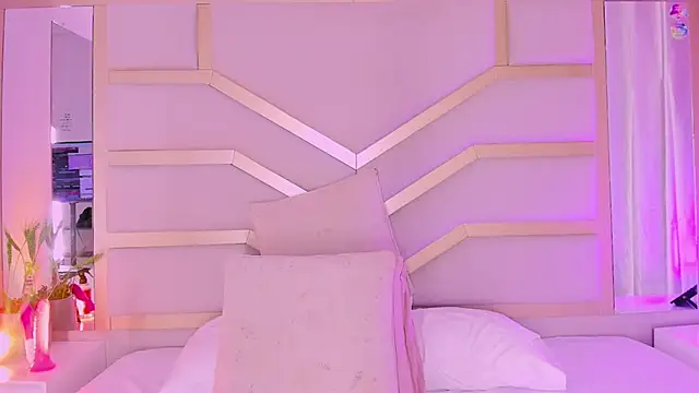 Emily-Cruz webcam