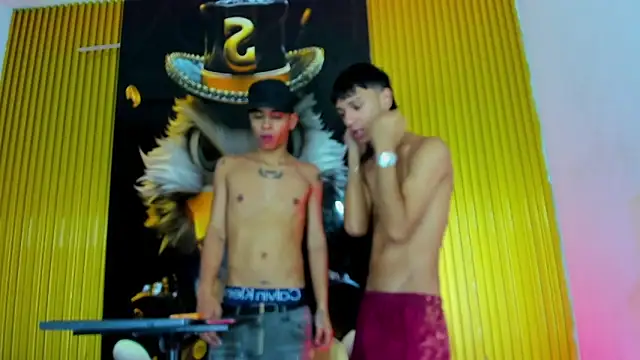 Guys_Latino_Hot webcam