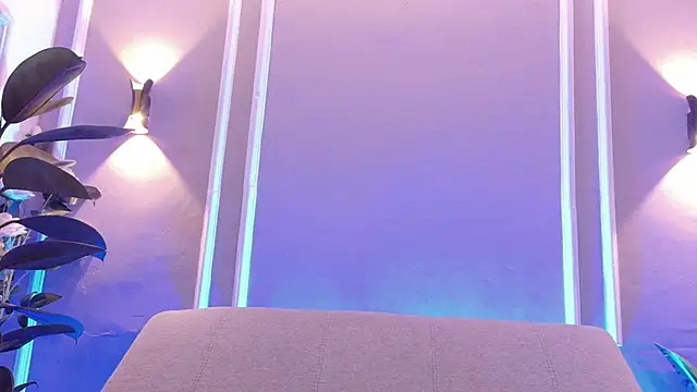 isa_kiss webcam