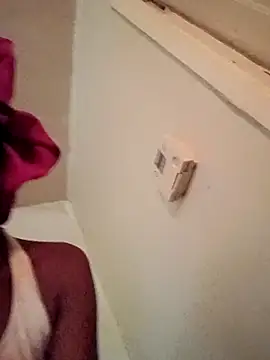 Jasmine_FullsShine webcam