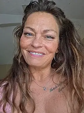 Erotic_and_Exotic webcam