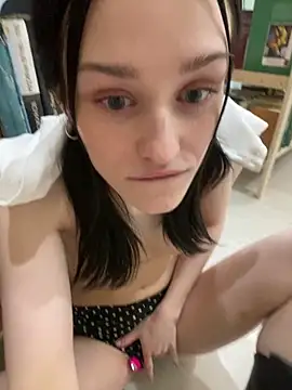Mia_Mia_M webcam