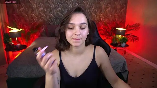 FlirtyMusa webcam