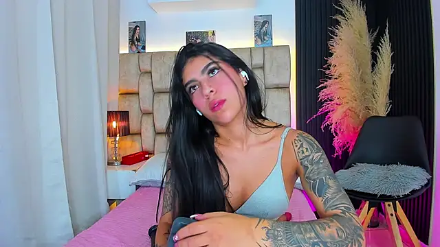 little_sophie18 webcam