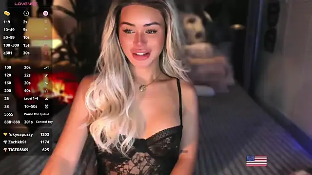 ZyraGoddes webcam