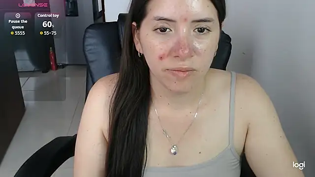 spicey_latina webcam
