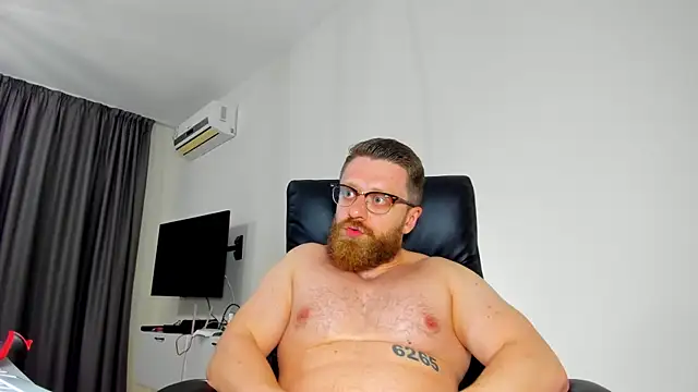 Findom_guy webcam