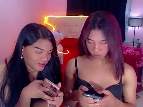 ur_littlebabies - Ur_littlebabies's free webcam - UK Sex Cams