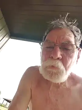 cdforu (M grandpa) - Make me cum