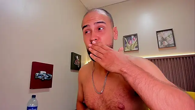 Marcus_Soler live sex cam