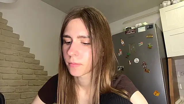 ZaraGuyette webcam