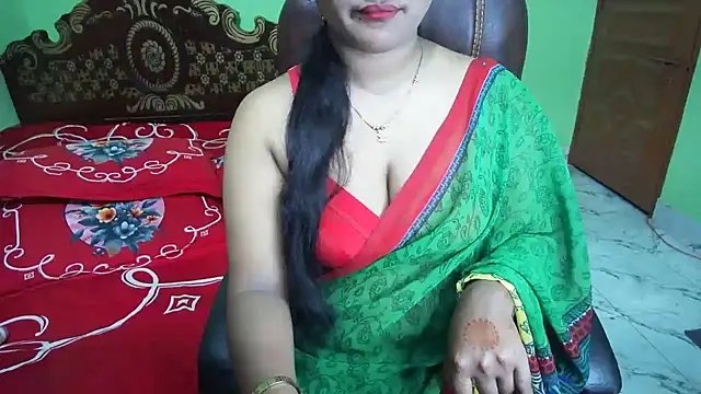 BengaliQueenStar webcam