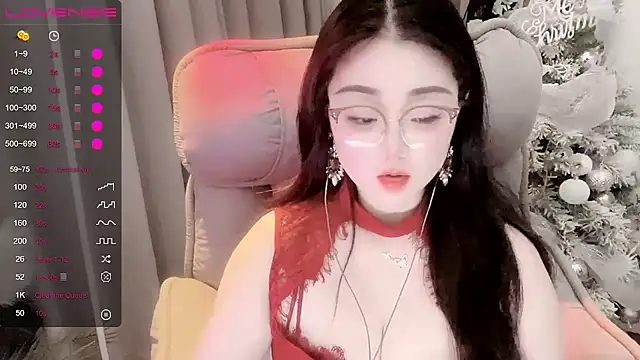 Monica-666888- webcam