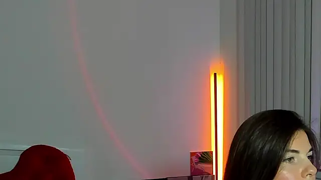 Andrea_Blossom webcam