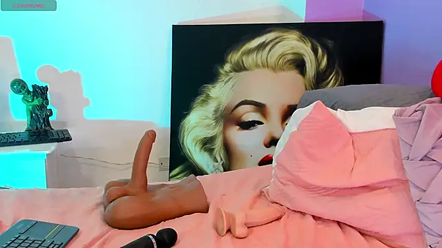 Charlotte11-11 webcam