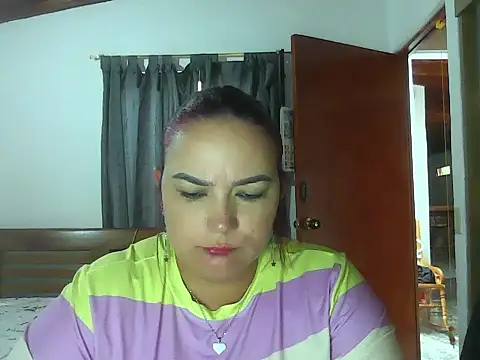 Roja_tentacion webcam