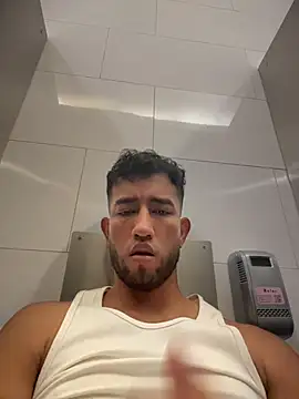 liam_bronw webcam