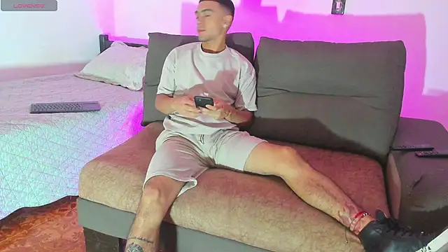 Teo_Rave webcam