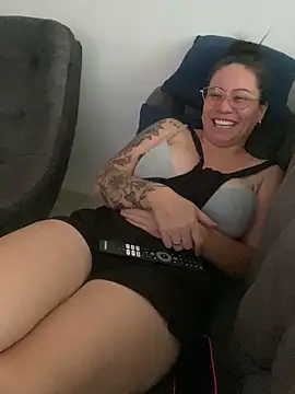 HealingHoney webcam