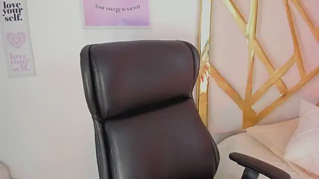 LanaJones_ webcam