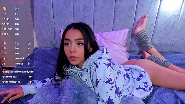 lanna_brunette webcam