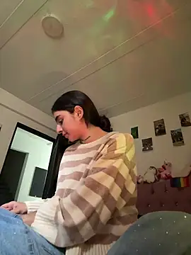 Abriil_cutee webcam