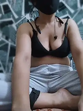 RoxyQueenX webcam