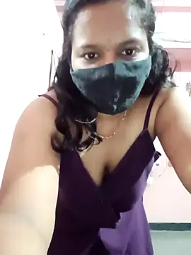 Miss-Dolly07 webcam
