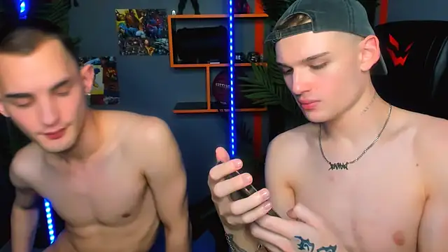 Lucas_Moran webcam