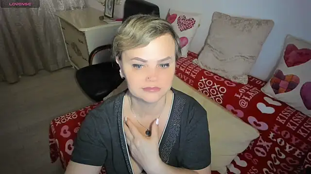 MildMature webcam