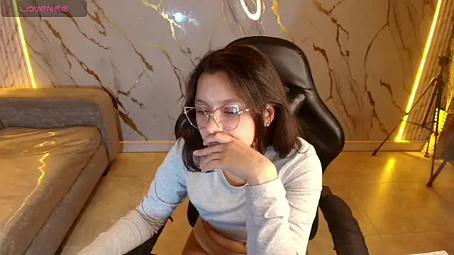 HoneyDoll_tf webcam