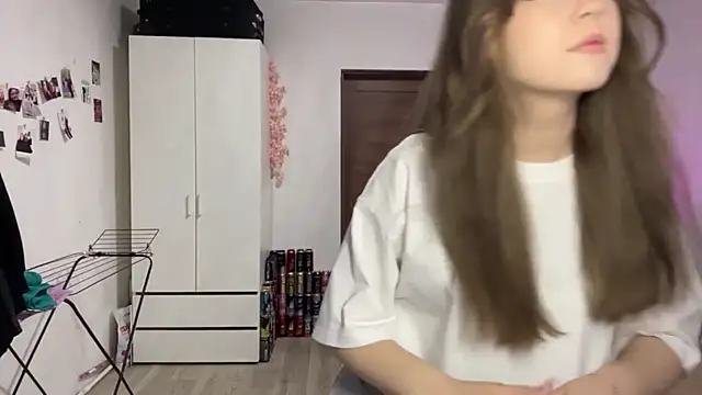 NyelleSpir webcam