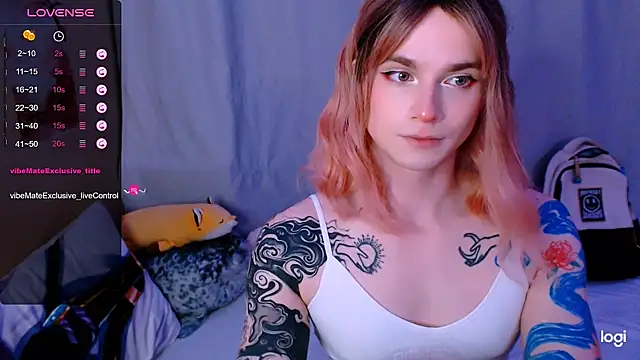 Alice_Hells webcam