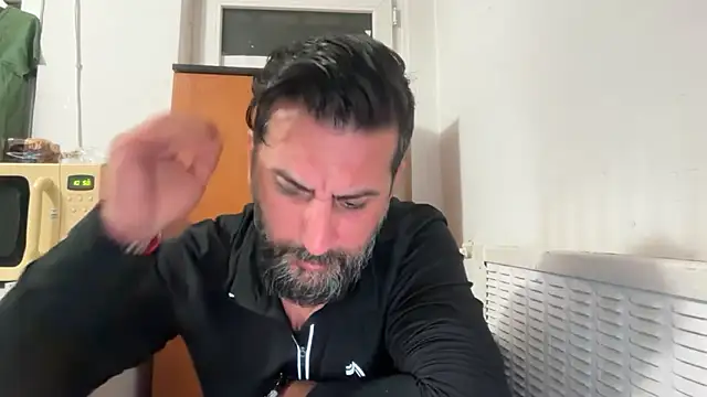 TARKAN1