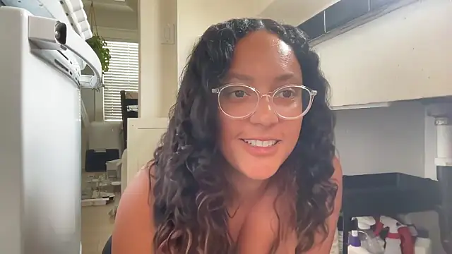 dreamyriri webcam