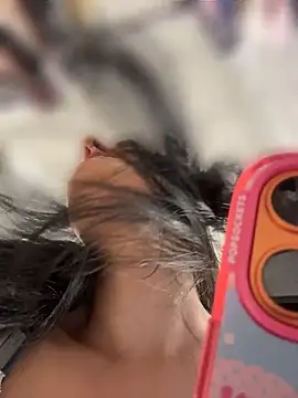 lolabunny9 webcam