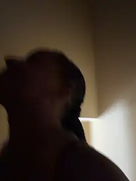 GirthGoddessCoco webcam