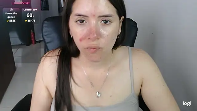 spicey_latina webcam