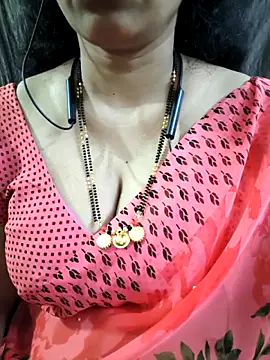 bhuvana_555 webcam