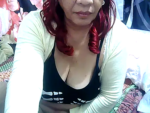Sweetpinay_mature webcam
