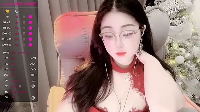 Monica-666888- webcam