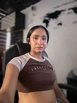 Isabella-Teen