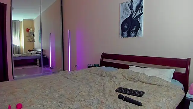 ErikaYoungs webcam